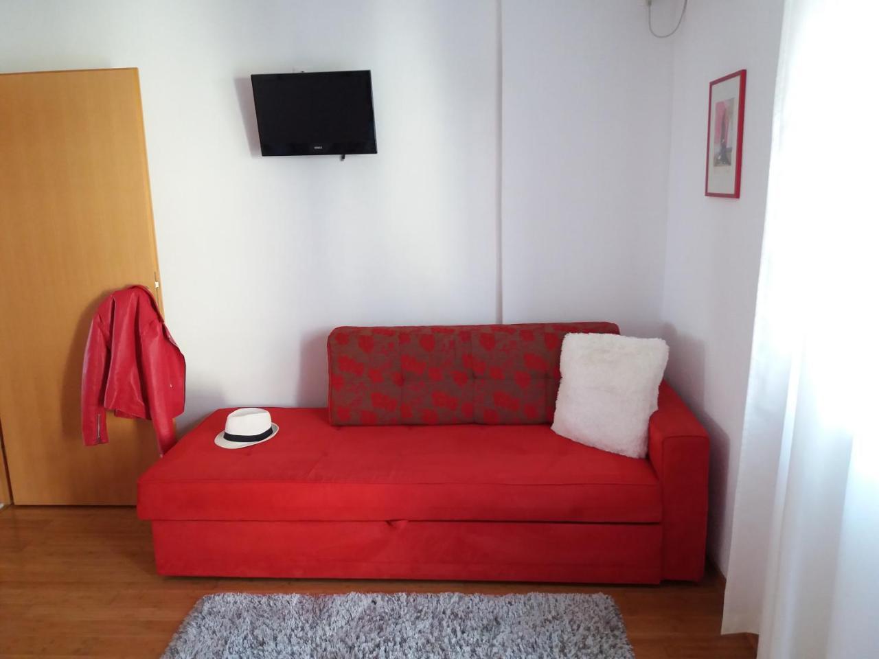 Apartments Jana Макарска Экстерьер фото